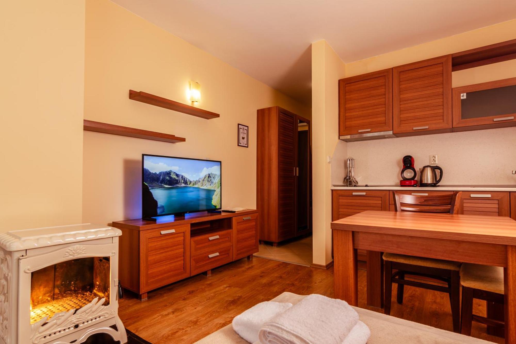 Studio By Mountain Lakes Ezerovo  Екстер'єр фото